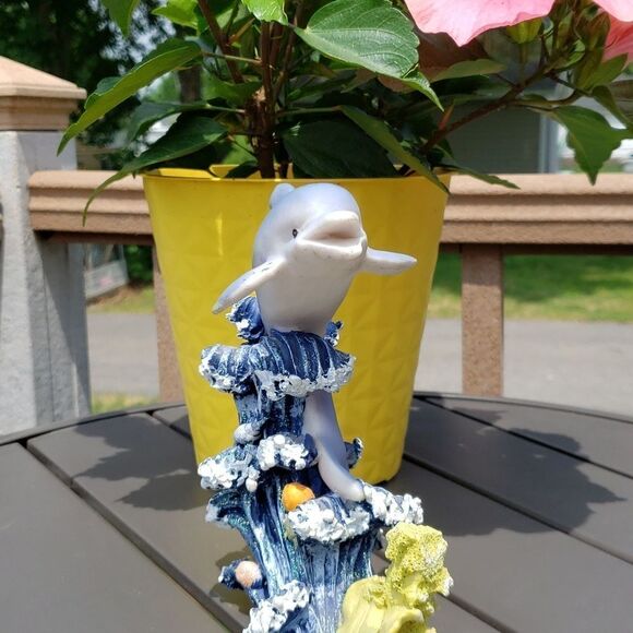 Cute Vintage Dolphin Resin Figurine - Picture 2 of 7